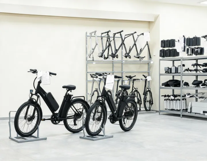 Ebike configuration in a purchasing review environment